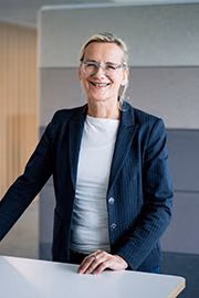 Jana Brendel, Mitglied des Vorstands der Interhyp AG