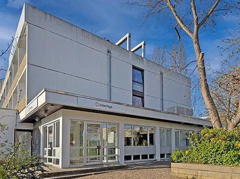 Außenansicht der Interhyp Geschäftsstelle Sindelfingen, Berliner Platz 1