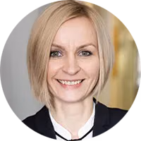 Porträt von Sandra Schwabe, Leiterin Interhyp Niederlassung Leipzig