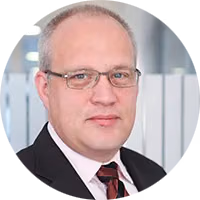 Porträt von Frank Schmidt, Leiter Interhyp Geschäftsstellen Saarbrücken und Saarlouis