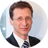 Porträt von Lothar Burhenn, Leiter Interhyp Geschäftsstelle Kassel