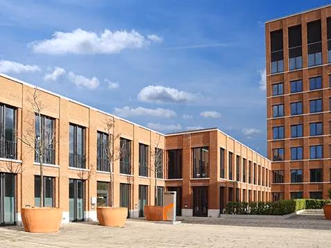 Außenansicht der Interhyp Niederlassung Wiesbaden, Biebricher Allee 2