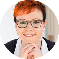 Porträt von Julia Brömme, Leiterin Interhyp Geschäftsstelle Eberswalde